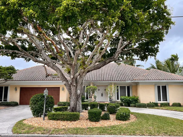 $4,900,000 | 5335 Northeast 31st Avenue, Fort Lauderdale, FL 33308