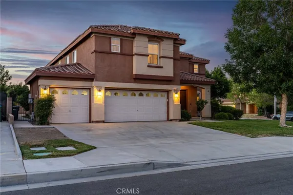 $685,000 | 2543 West W Avenue, Lancaster, CA 93536