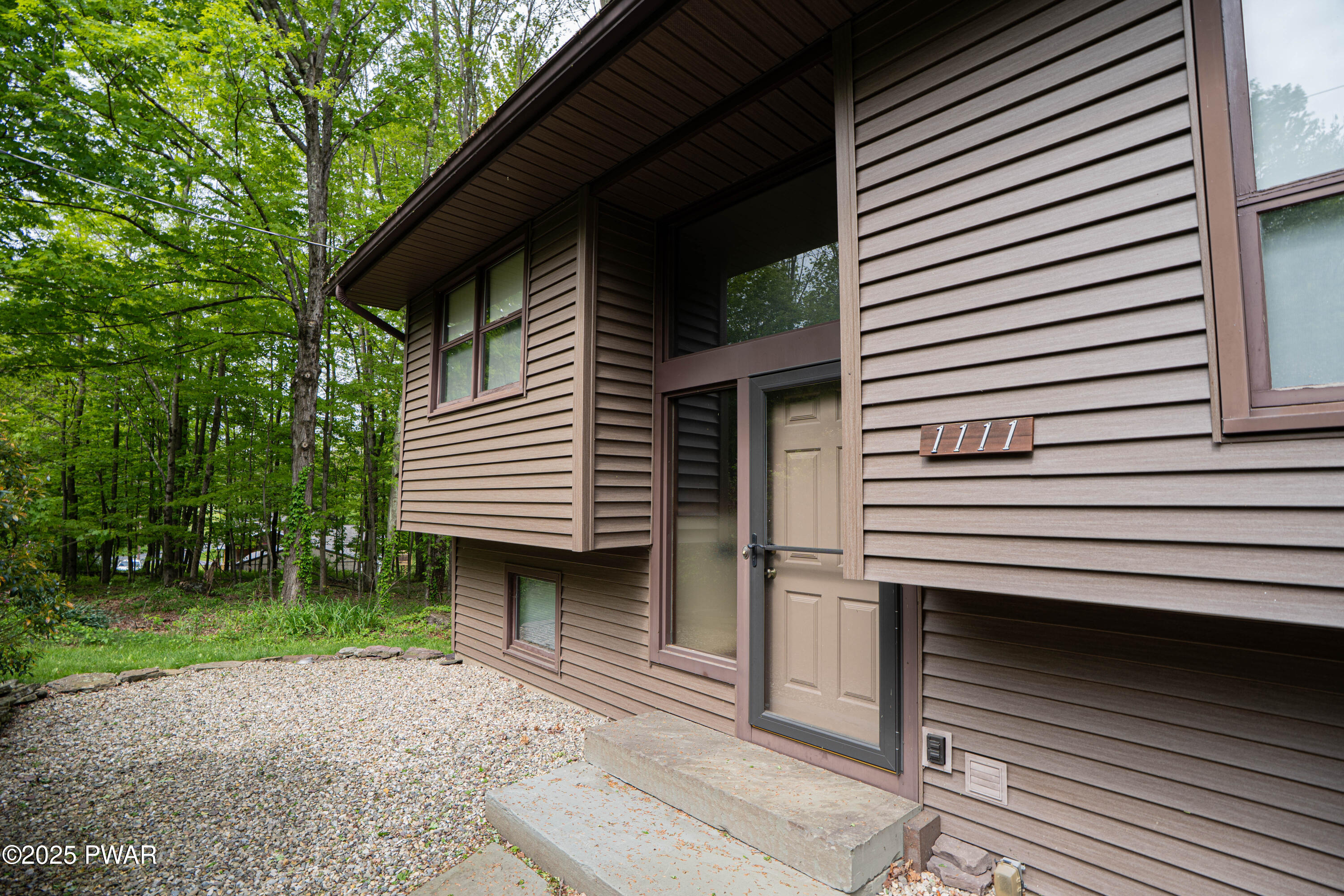 1111 Advent Road Lake Ariel, PA 18436 - Photo 13 of 87