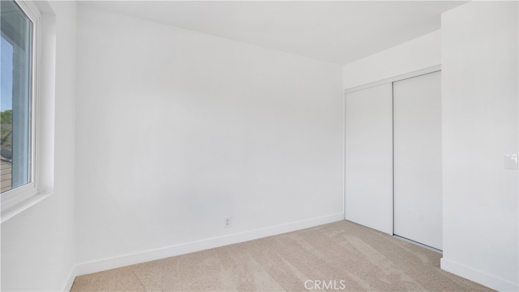 336 Fallingstar Irvine, CA 92614 - Photo 31 of 73 an empty room with a empty space