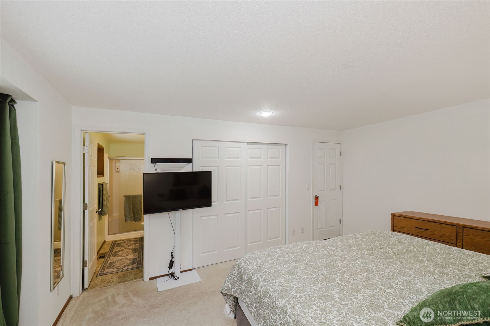 8950 Nels Nelson Road Northwest Bremerton, WA 98311 - Photo 16 of 40