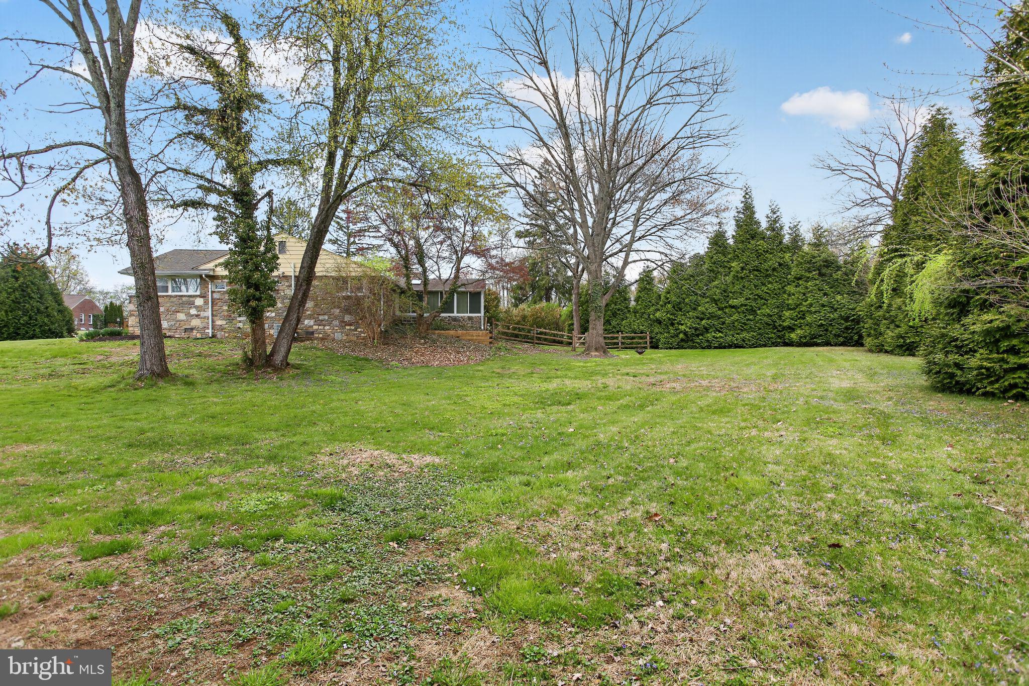 65 Russell Road Phoenixville, PA 19460 - Photo 38 of 47