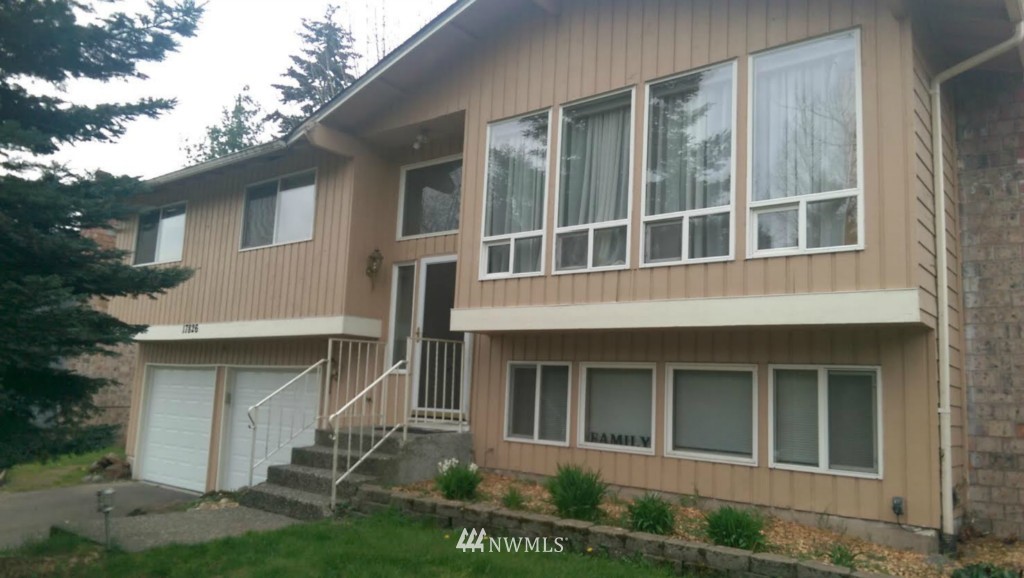 17826 Brook Boulevard Bothell, WA 98012 - Photo 1 of 25