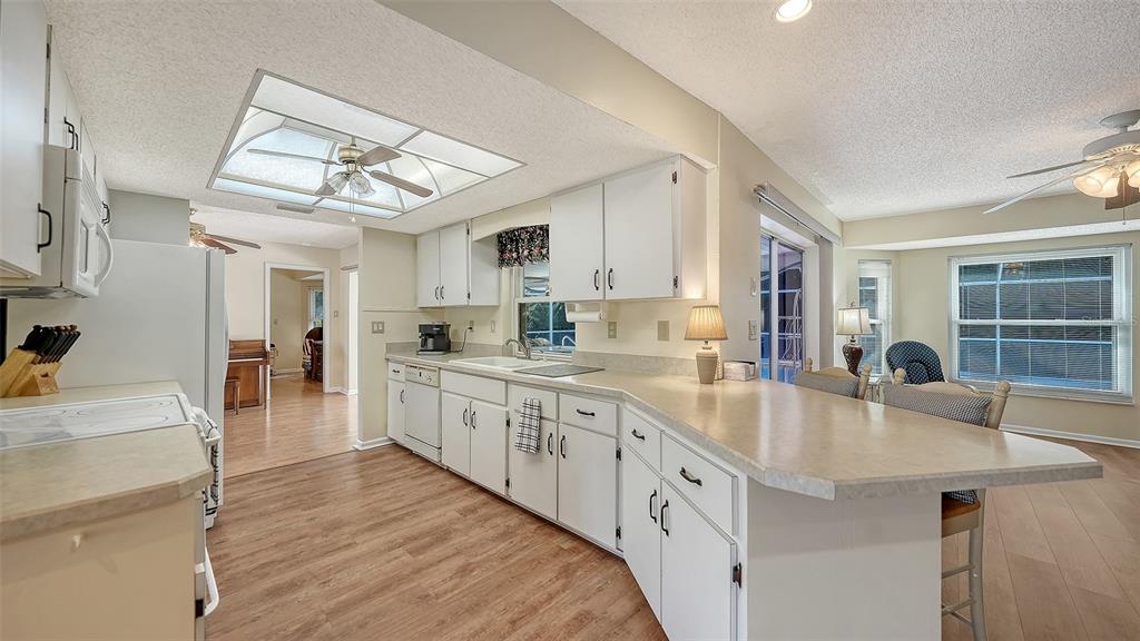 22465 Vale Avenue Punta Gorda, FL 33980 - Photo 15 of 56