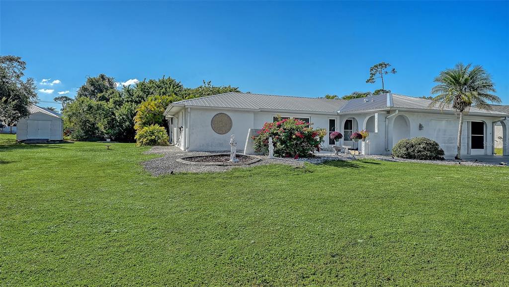 22465 Vale Avenue Punta Gorda, FL 33980 - Photo 3 of 56