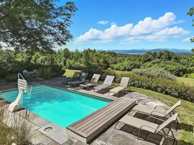 $2,595,000 | 323 Upper Old Town Trail, Charlotte, VT 05445