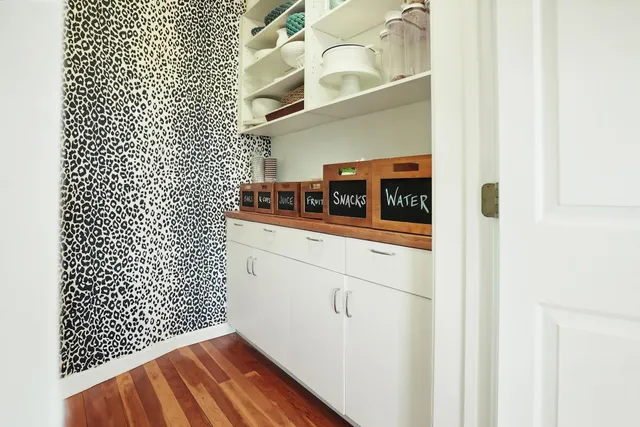 $2,595,000 | 323 Upper Old Town Trail, Charlotte, VT 05445