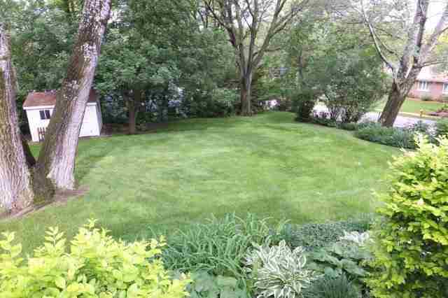 2346 Fairhaven Road Davenport, IA 52803 - Photo 14 of 21 Gallery Image 14