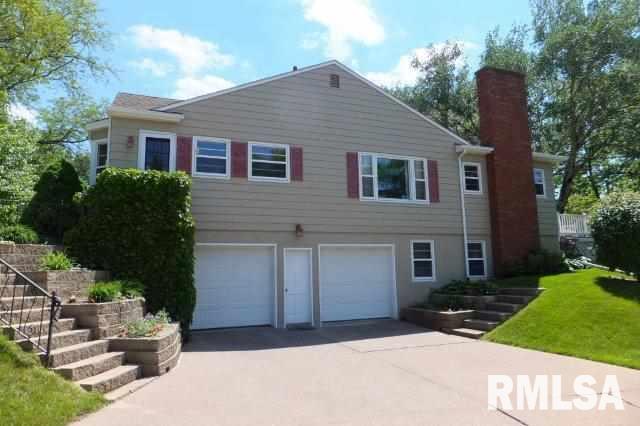 2346 Fairhaven Road Davenport, IA 52803 - Photo 17 of 21 Gallery Image 17