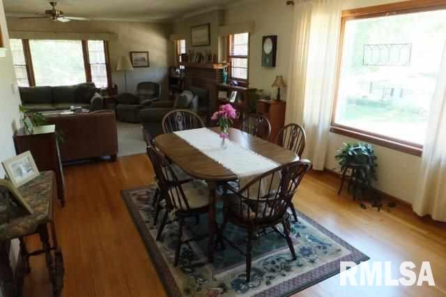 2346 Fairhaven Road Davenport, IA 52803 - Photo 3 of 21 Gallery Image 3