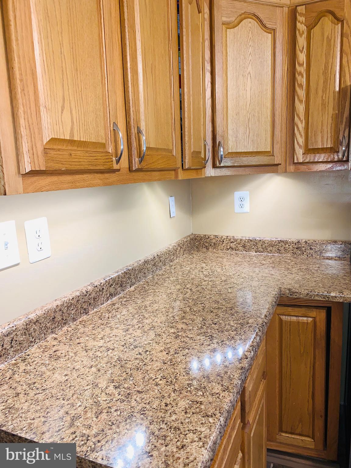 3636 Clifmar Road Baltimore, MD 21244 - Photo 9 of 38