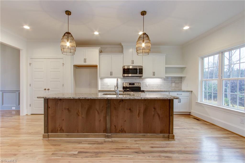 8853 Belews Ridge Road Stokesdale, NC 27357 - Photo 7 of 37 Gallery Image 7