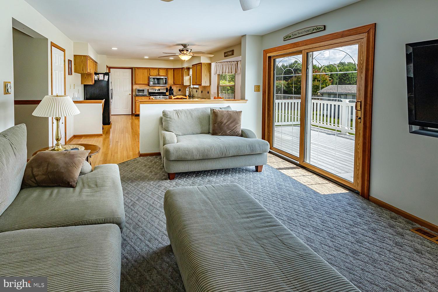 86 Springcress Drive Delran, NJ 08075 - Photo 11 of 25