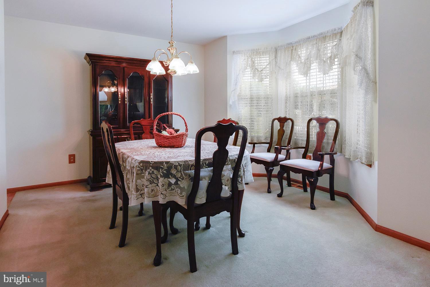 86 Springcress Drive Delran, NJ 08075 - Photo 14 of 25