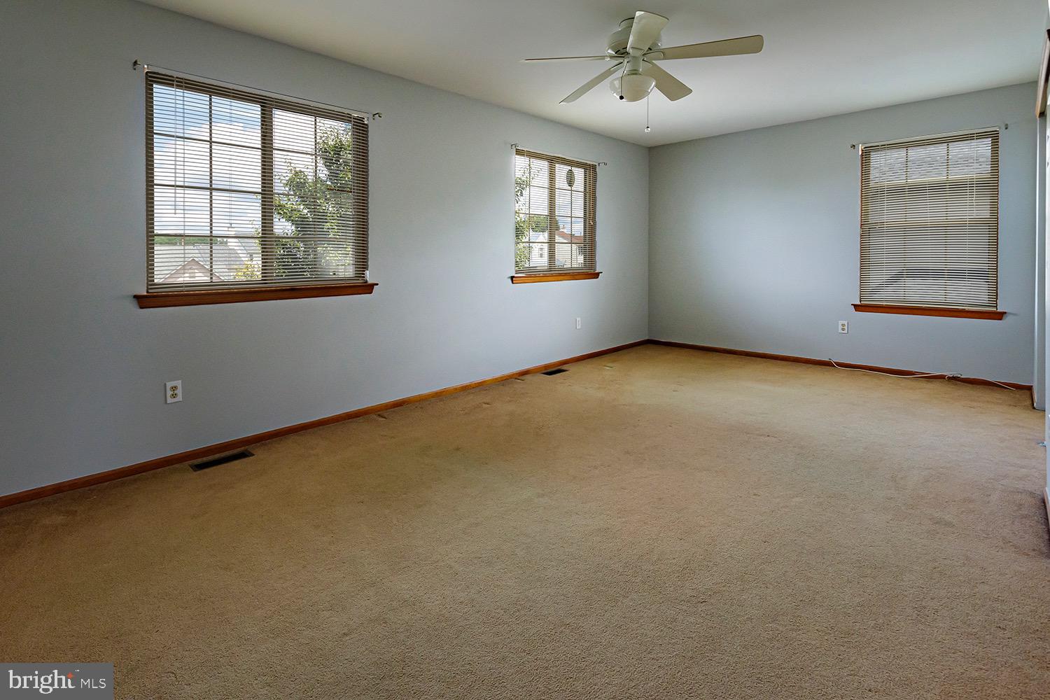 86 Springcress Drive Delran, NJ 08075 - Photo 22 of 25