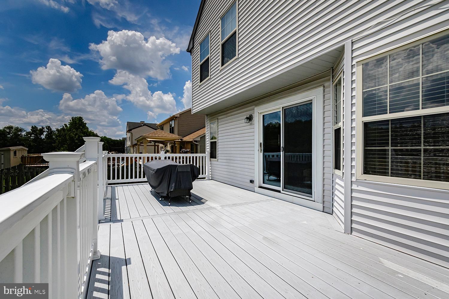 86 Springcress Drive Delran, NJ 08075 - Photo 3 of 25