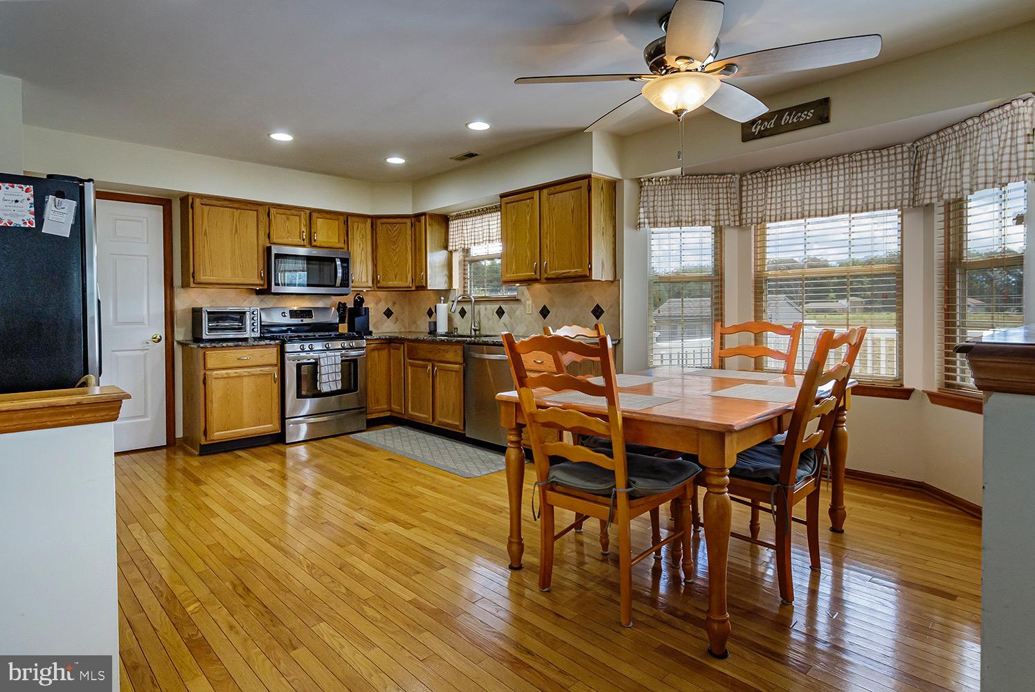 86 Springcress Drive Delran, NJ 08075 - Photo 9 of 25