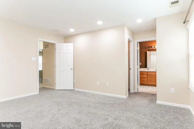 $3,800 | 53 Malsbury Street, Robbinsville, NJ 08691