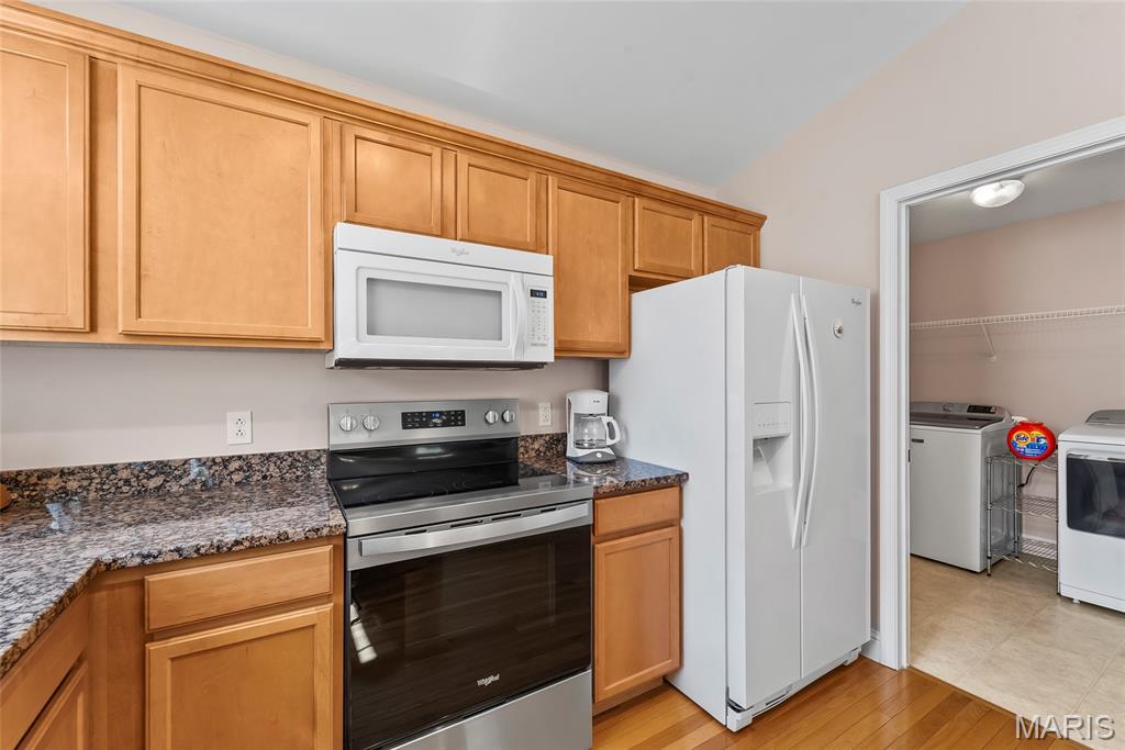 500 Micah's Way Columbia, IL 62236 - Photo 8 of 37