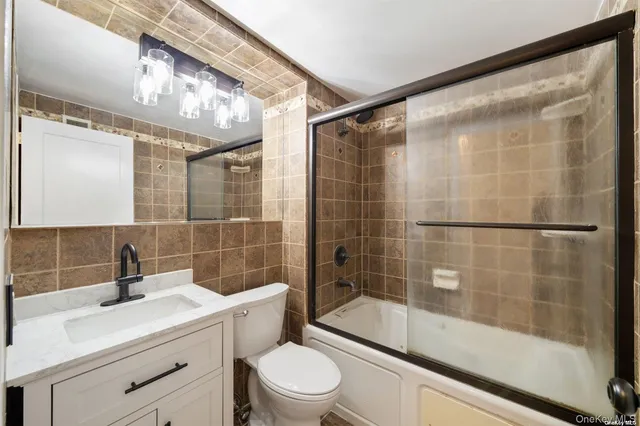 $1,195,000 | 383 East 10th Street, Unit D4 | East Village