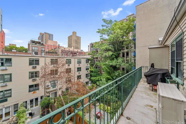 $1,195,000 | 383 East 10th Street, Unit D4 | East Village
