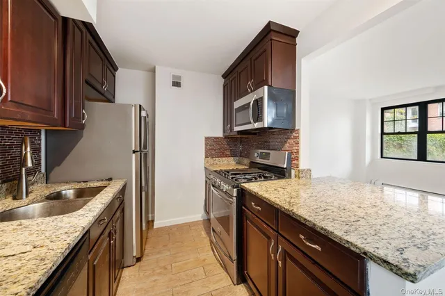 $1,195,000 | 383 East 10th Street, Unit D4 | East Village