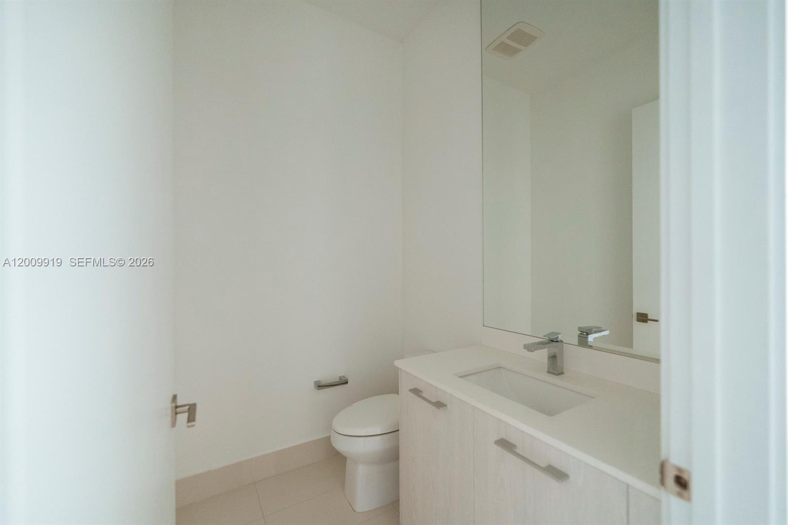 45 Southwest 9th Street, Unit 4906 Miami, FL 33130 - Photo 30 of 39