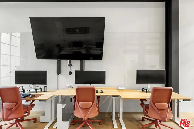 $8,995,000 | 1346 Abbot Kinney Boulevard, Venice, CA 90291