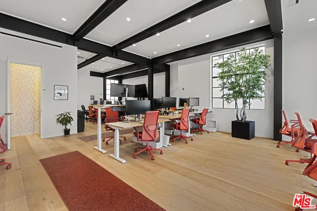 $8,995,000 | 1346 Abbot Kinney Boulevard, Venice, CA 90291