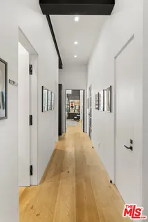 $8,995,000 | 1346 Abbot Kinney Boulevard, Venice, CA 90291