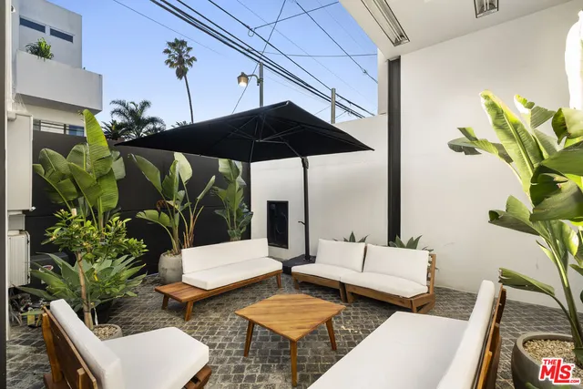$8,995,000 | 1346 Abbot Kinney Boulevard, Venice, CA 90291