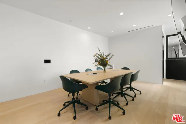 $8,995,000 | 1346 Abbot Kinney Boulevard, Venice, CA 90291