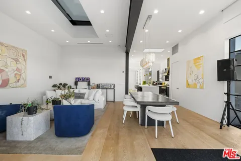 $8,995,000 | 1346 Abbot Kinney Boulevard, Venice, CA 90291