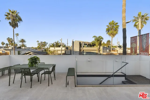 $8,995,000 | 1346 Abbot Kinney Boulevard, Venice, CA 90291