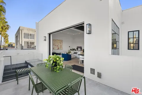 $8,995,000 | 1346 Abbot Kinney Boulevard, Venice, CA 90291