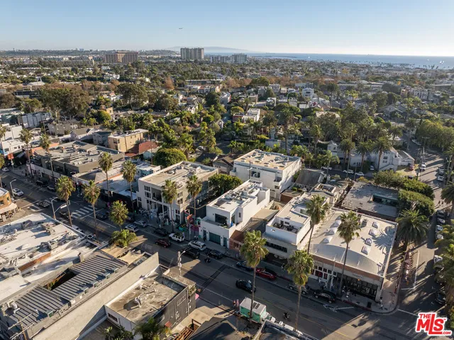 $8,995,000 | 1346 Abbot Kinney Boulevard, Venice, CA 90291