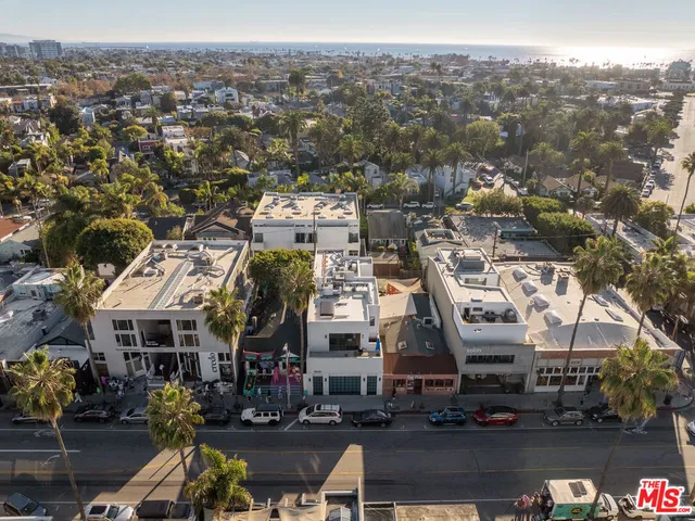 $8,995,000 | 1346 Abbot Kinney Boulevard, Venice, CA 90291
