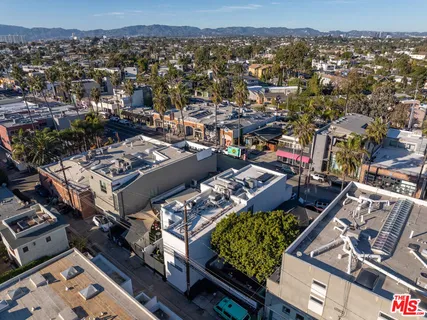 $8,995,000 | 1346 Abbot Kinney Boulevard, Venice, CA 90291