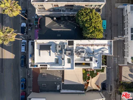 $8,995,000 | 1346 Abbot Kinney Boulevard, Venice, CA 90291