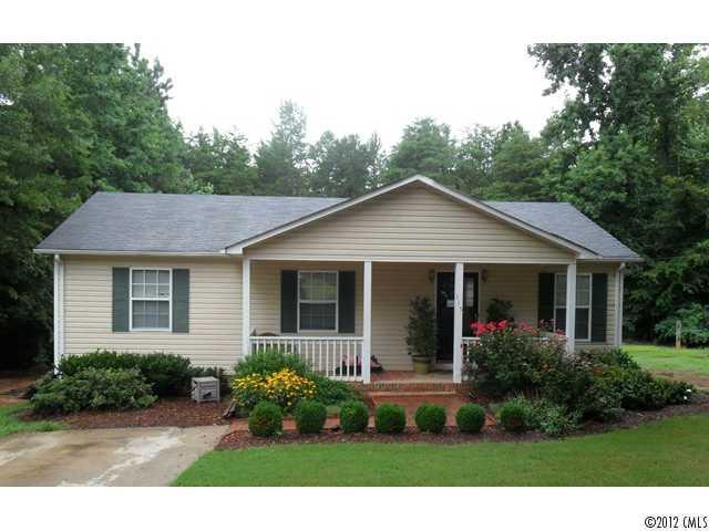 115 Ridge Avenue, Unit 7 Cherryville, NC 28021 - Photo 1 of 9 Gallery Image 1