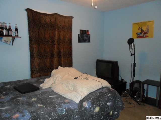 115 Ridge Avenue, Unit 7 Cherryville, NC 28021 - Photo 8 of 9 Gallery Image 8