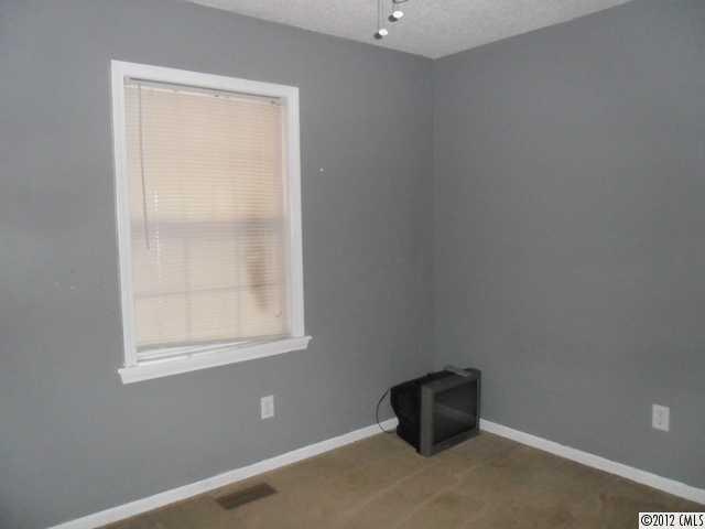 115 Ridge Avenue, Unit 7 Cherryville, NC 28021 - Photo 9 of 9 Gallery Image 9