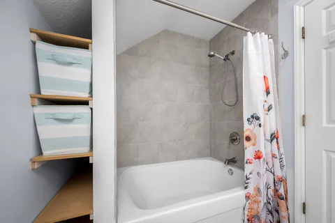 $450,000 | 1427 Trotters Lane, Rockvale, TN 37153