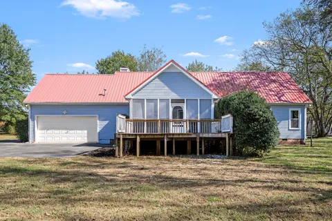 $450,000 | 1427 Trotters Lane, Rockvale, TN 37153