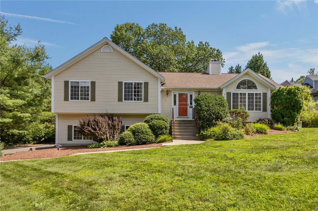 22 Apple Ridge Road Cumberland, RI 02864 - Photo 1 of 22 Gallery Image 1