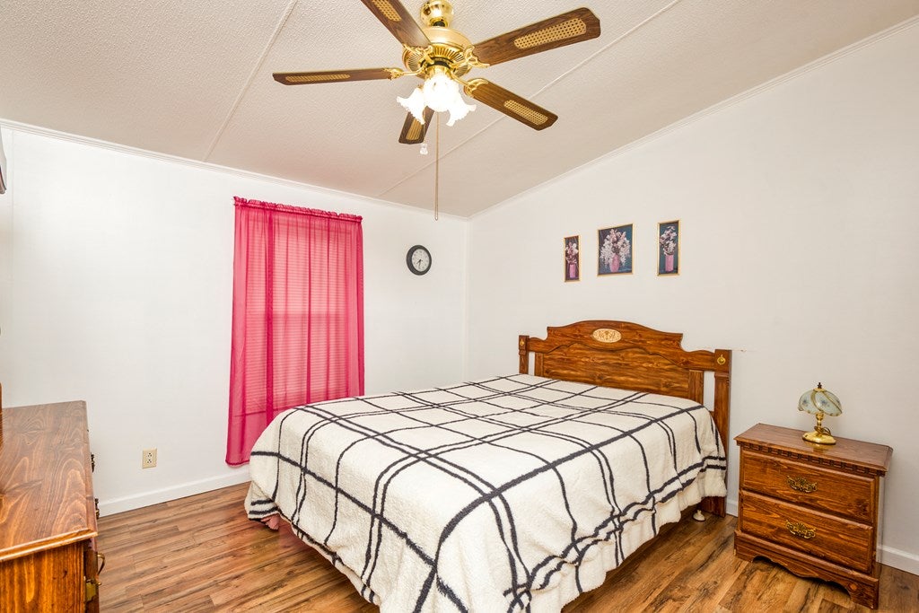 12397 Prices Bridge Road Glade Spring, VA 24340 - Photo 23 of 26 Gallery Image 23