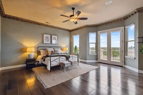 $1,365,000 | 4918 West Bluff Avenue, Fresno, CA 93722