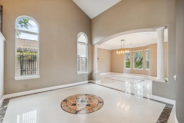 $1,365,000 | 4918 West Bluff Avenue, Fresno, CA 93722