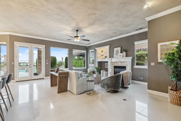 $1,365,000 | 4918 West Bluff Avenue, Fresno, CA 93722