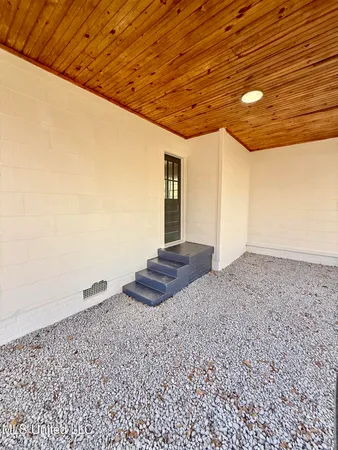 $144,900 | 103 Center Street, Crystal Springs, MS 39059